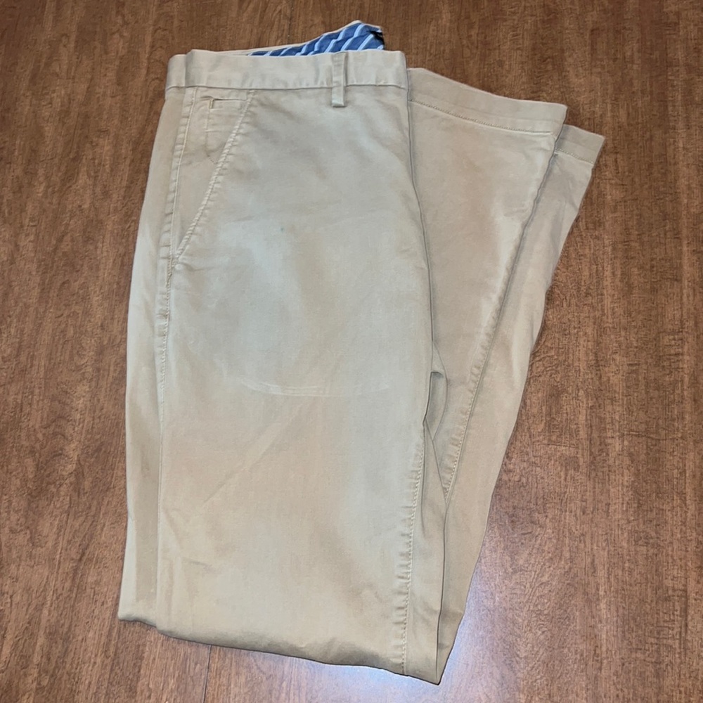 30x32 Banana Republic Chino